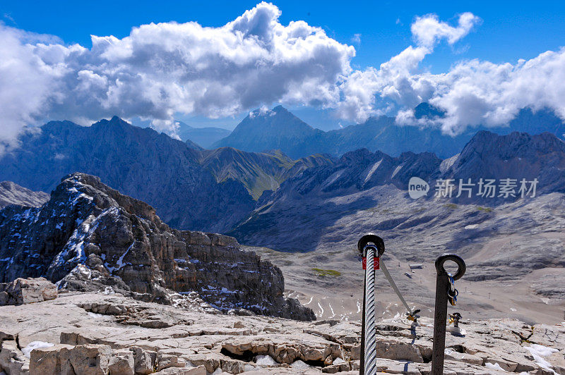 德国Garmisch-Partenkirchen Zugspitze峰会